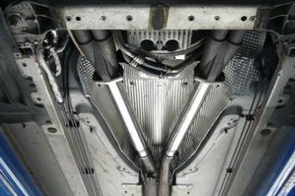 Aston Martin DB9 Secondary Catalyst Replacement Pipes (2004 on)